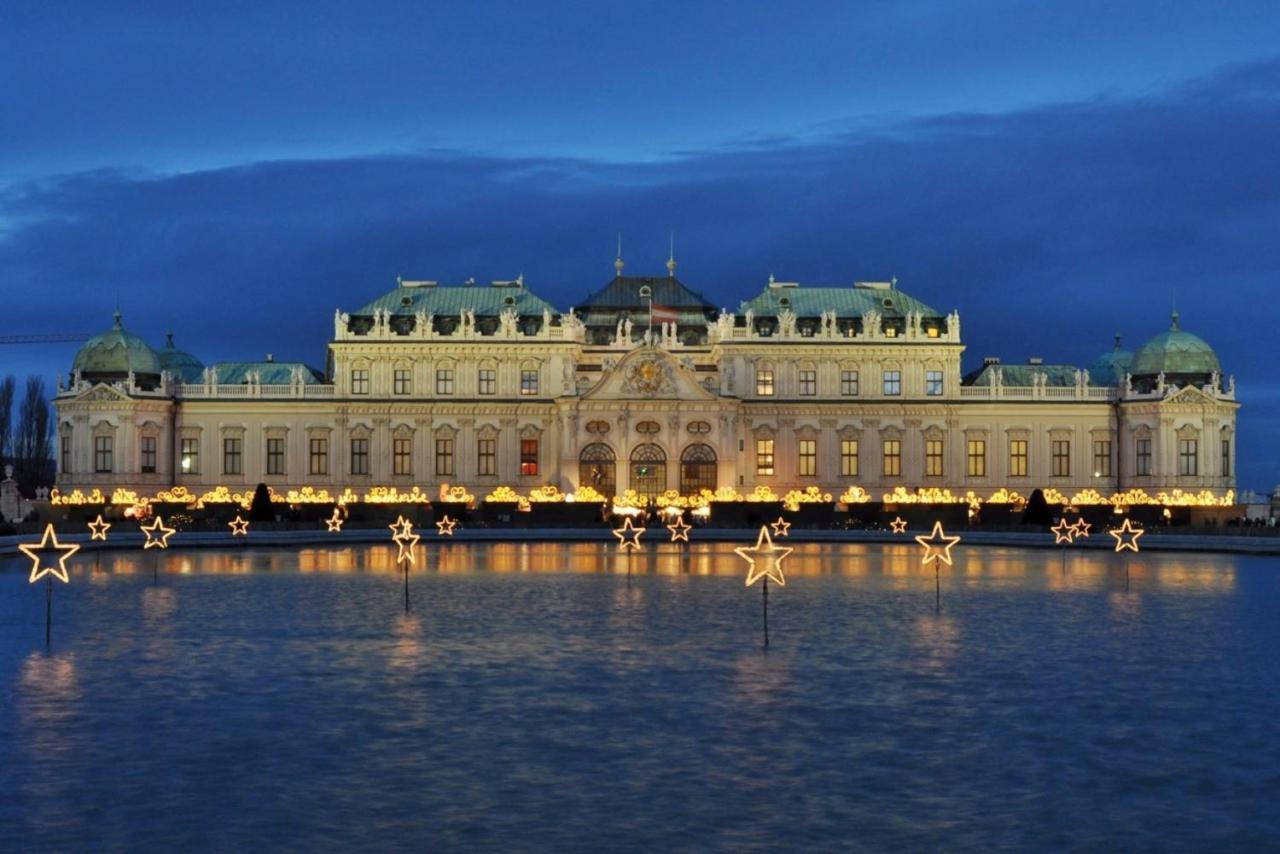 Grand Vienna City Center Apartment Екстер'єр фото